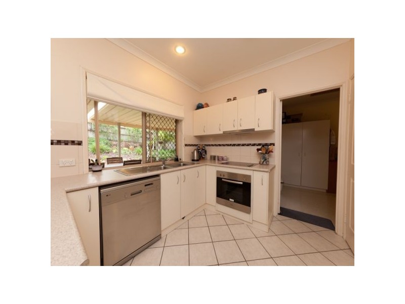 82 Thiess Drive, Albany Creek QLD 4035