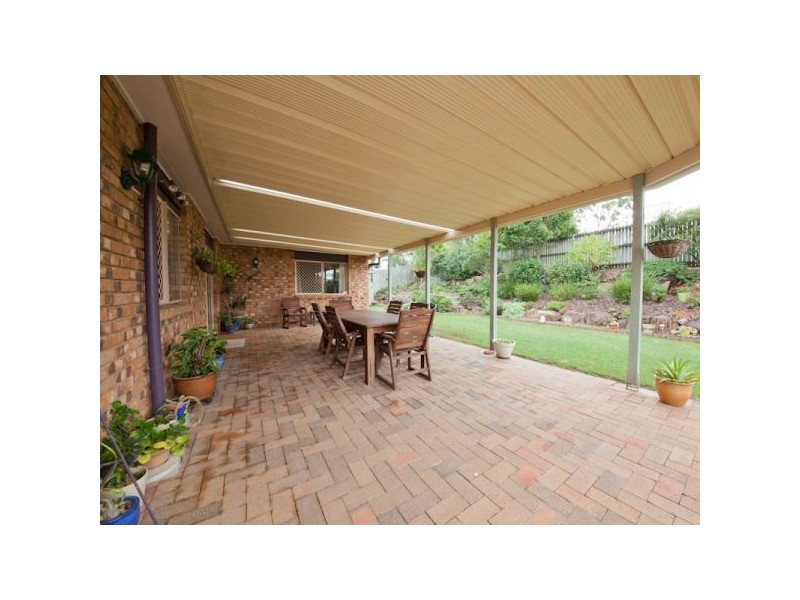 82 Thiess Drive, Albany Creek QLD 4035
