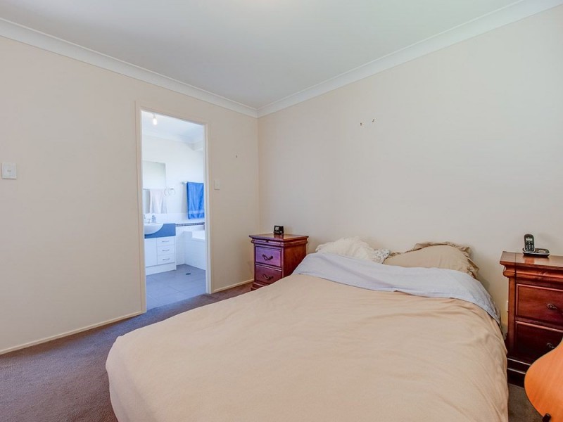 9 Delmere Court, Redbank Plains QLD 4301