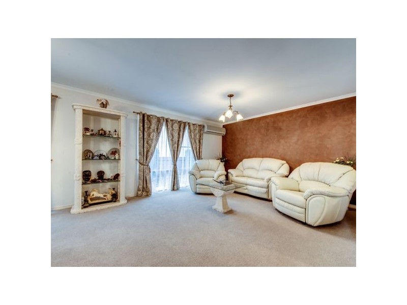 31 Belmore Crescent, Forest Lake QLD 4078