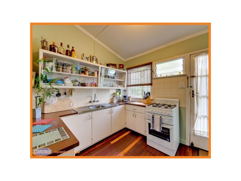 20 Banks Street, Newmarket QLD 4051