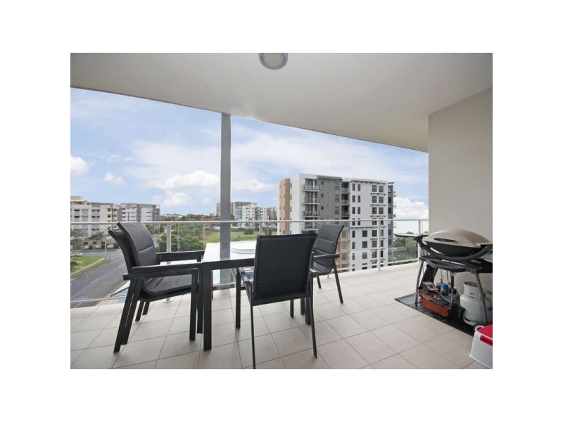 17/1-3 Sydney Street, Redcliffe QLD 4020