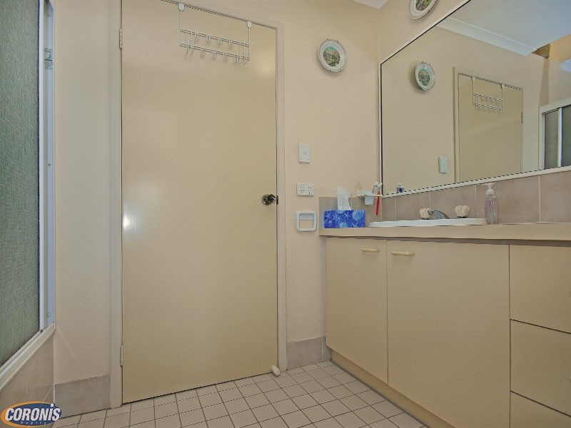 Arana Hills QLD 4054