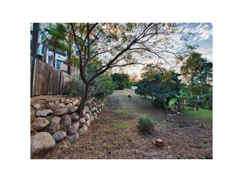 75 Gladstone Road, Highgate Hill QLD 4101