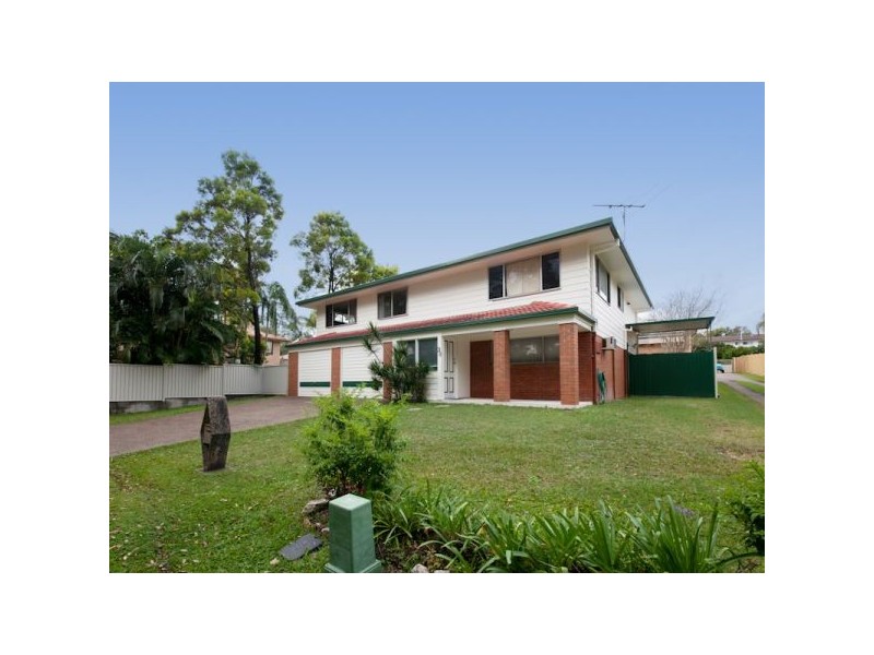 30 Leven Street, Coopers Plains QLD 4108