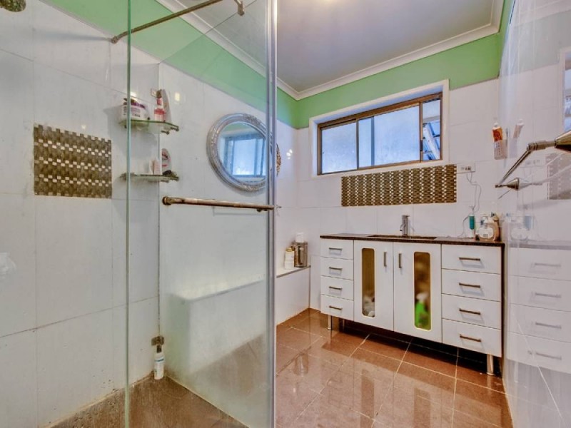 29 Loganlea Road, Waterford West QLD 4133