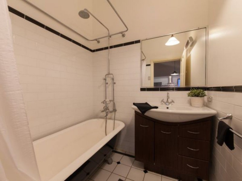 16 Railway Parade, Clayfield QLD 4011