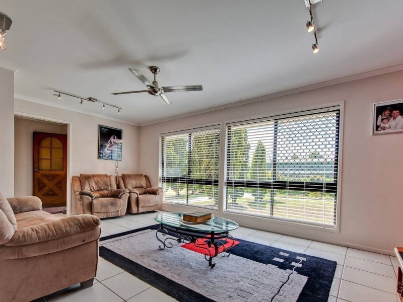 69 Dickman Road, Forestdale QLD 4118