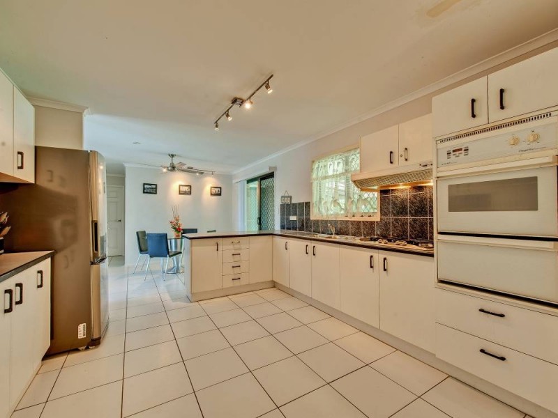 69 Dickman Road, Forestdale QLD 4118