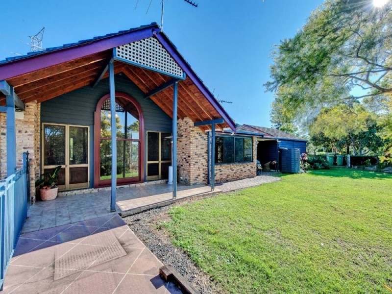 27 Boolungal Way, Karana Downs QLD 4306