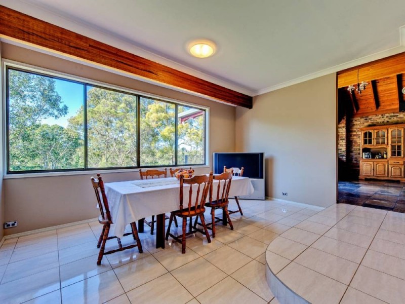 27 Boolungal Way, Karana Downs QLD 4306