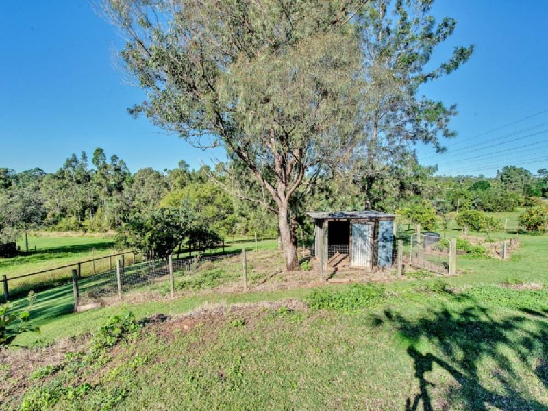 27 Boolungal Way, Karana Downs QLD 4306