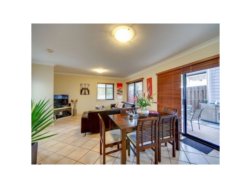 2/46 Alva Terrace, Gordon Park QLD 4031
