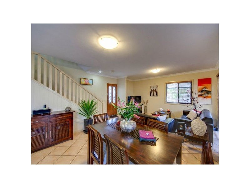 2/46 Alva Terrace, Gordon Park QLD 4031