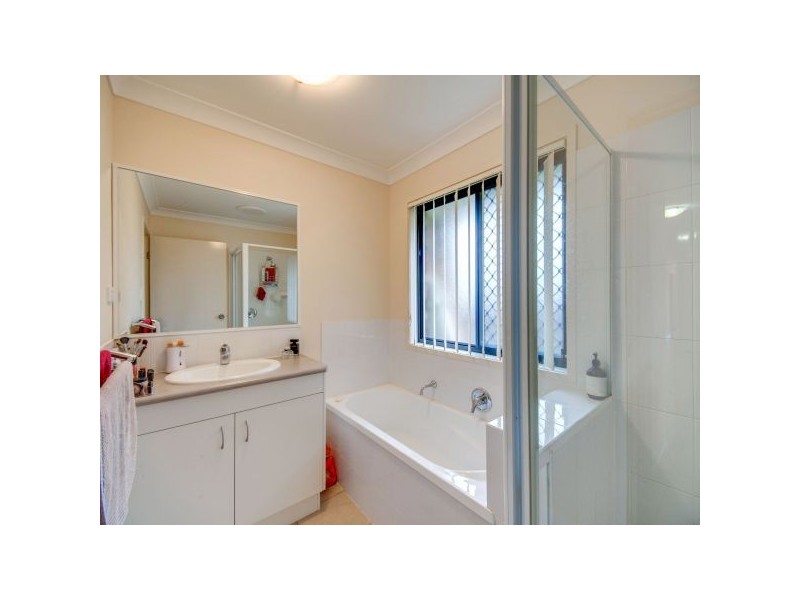 16 James Court, Joyner QLD 4500
