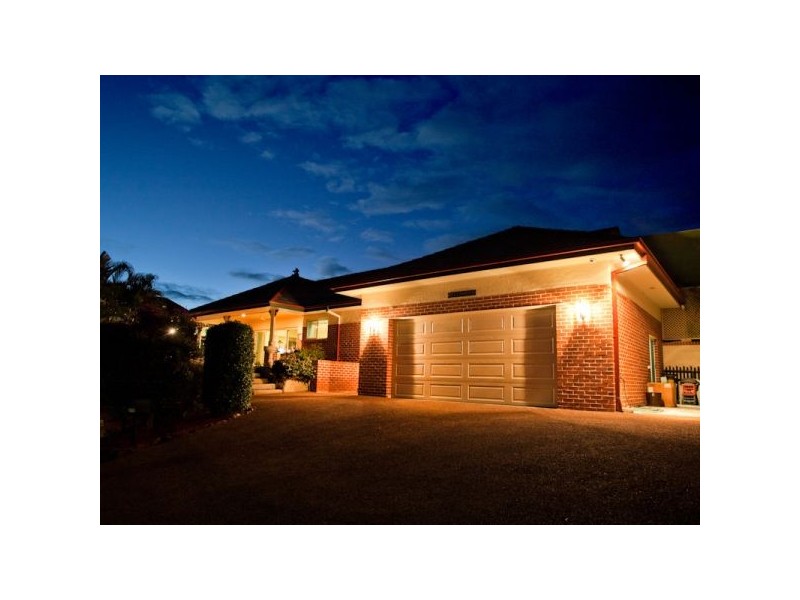 2 Lough Court, Murrumba Downs QLD 4503