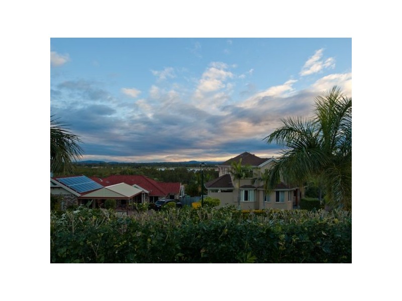 2 Lough Court, Murrumba Downs QLD 4503