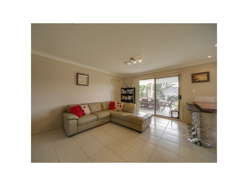 52a Coachwood Drive, Molendinar QLD 4214