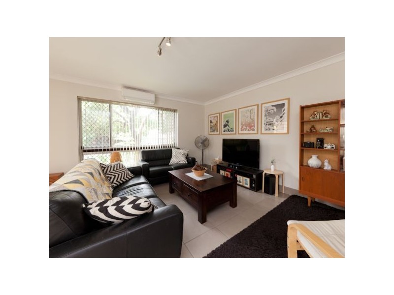 2/42 Garden Terrace, Newmarket QLD 4051