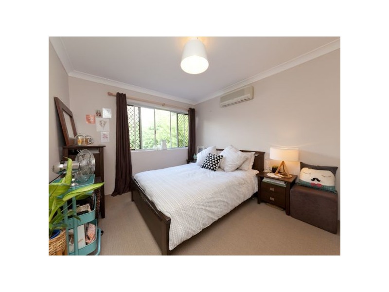 2/42 Garden Terrace, Newmarket QLD 4051