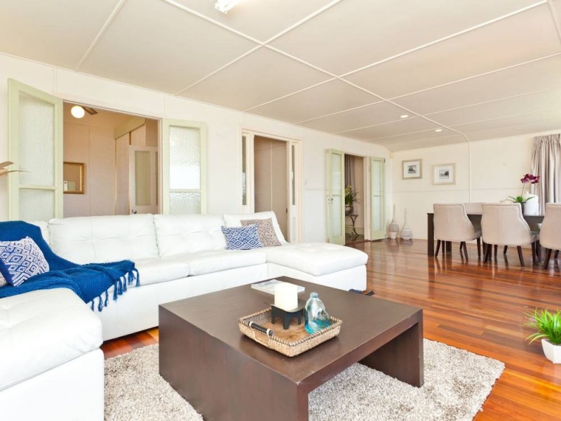 68 Flinders Parade, Sandgate QLD 4017