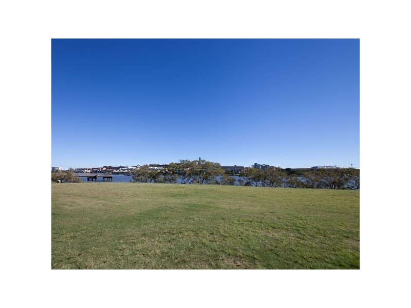 42/70 Love Street, Bulimba QLD 4171