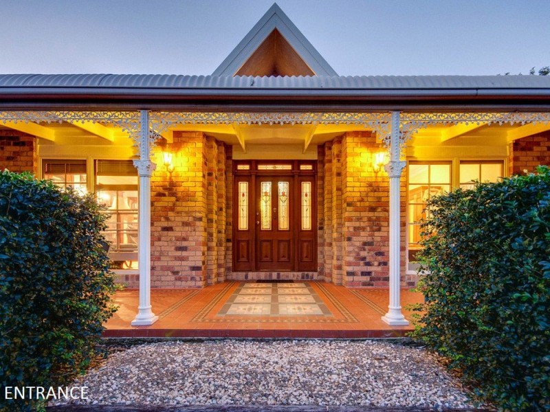 75 Bridgeman Road, Bridgeman Downs QLD 4035