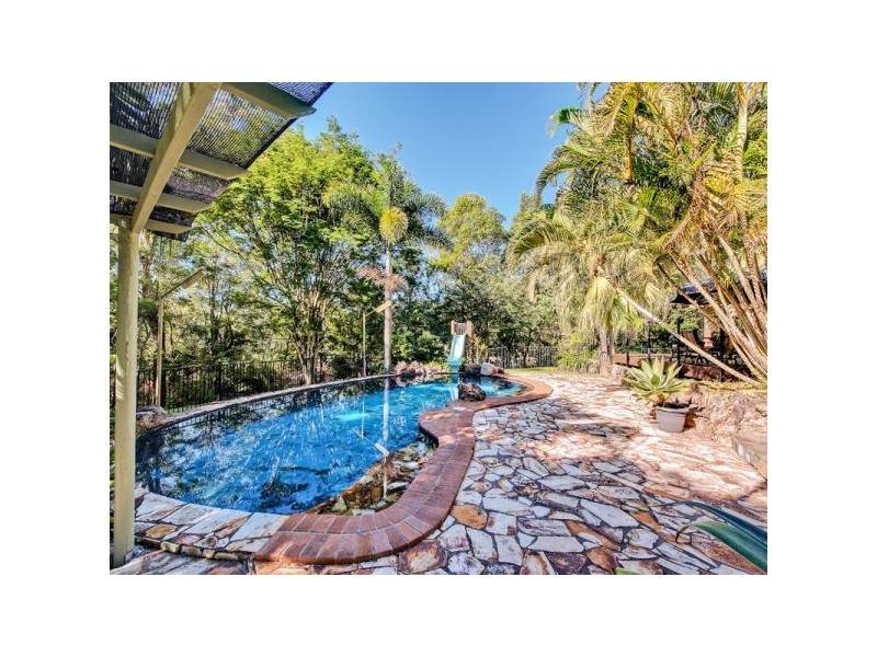 66-68 Plumbs Road, Tanah Merah QLD 4128