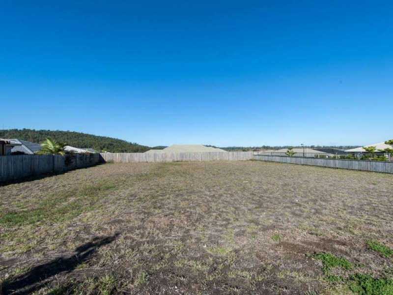 122 Alawoona Street, Redbank Plains QLD 4301