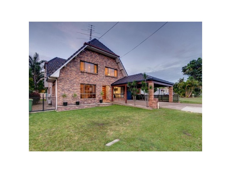 38 Hibiscus Avenue, Redcliffe QLD 4020