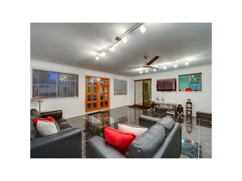 38 Hibiscus Avenue, Redcliffe QLD 4020