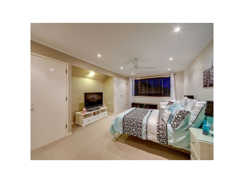 38 Hibiscus Avenue, Redcliffe QLD 4020