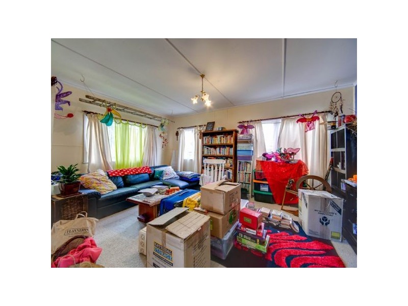 73 Mawson Street, Stafford Heights QLD 4053