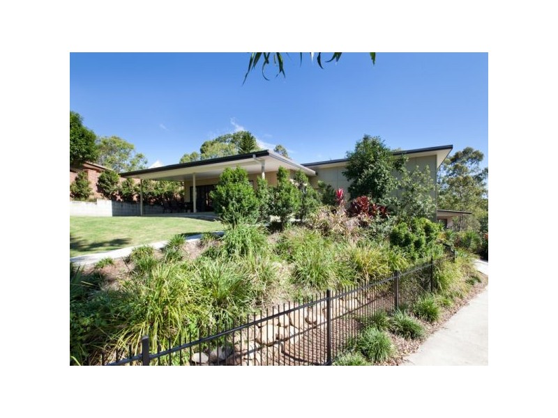 4 Pinehurst Court, Karana Downs QLD 4306