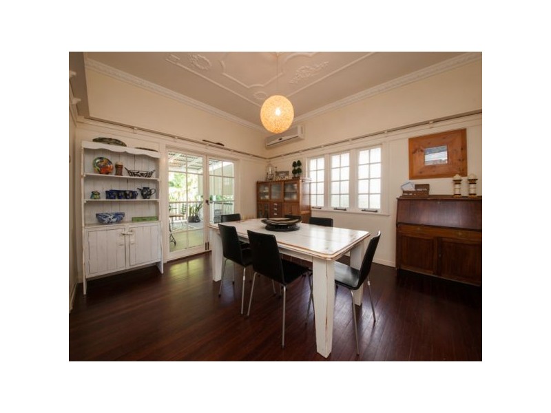 14 Glory Street, Ashgrove QLD 4060