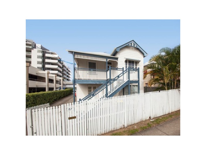 87 Qualtrough Street, Woolloongabba QLD 4102