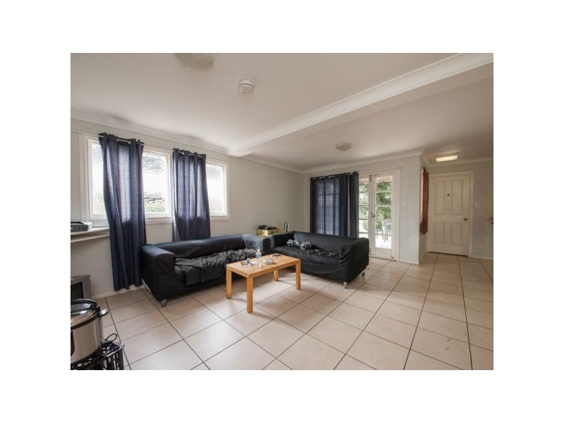 87 Qualtrough Street, Woolloongabba QLD 4102