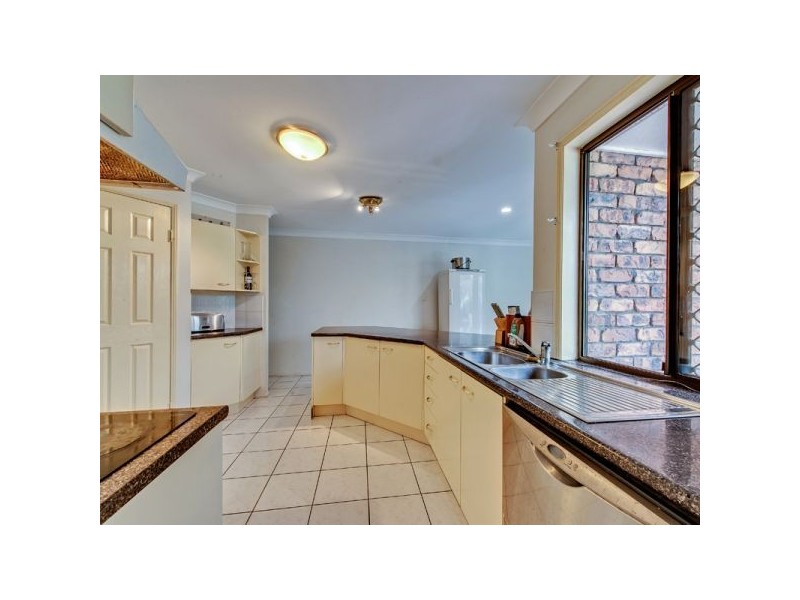 37 Cressbrook Street, Forest Lake QLD 4078