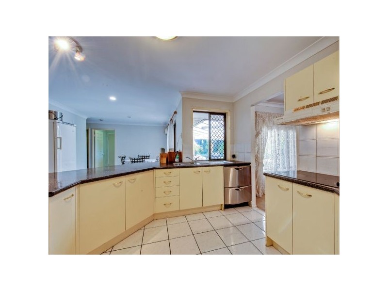 37 Cressbrook Street, Forest Lake QLD 4078