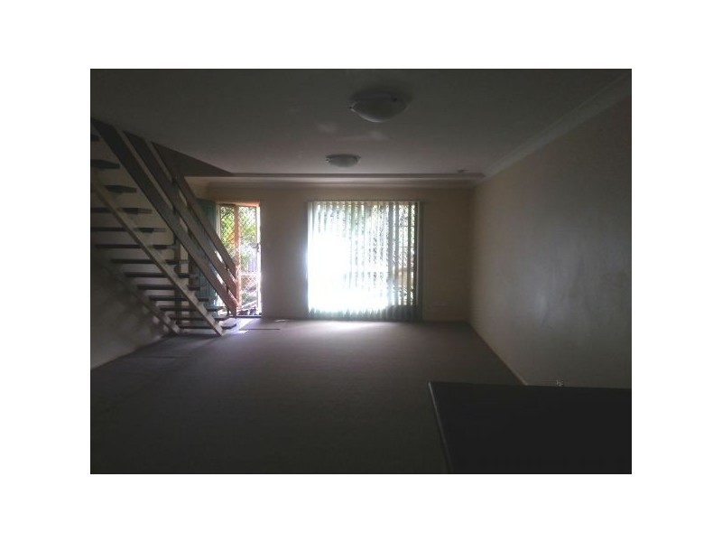 1/16 Hayes Street, Caboolture QLD 4510