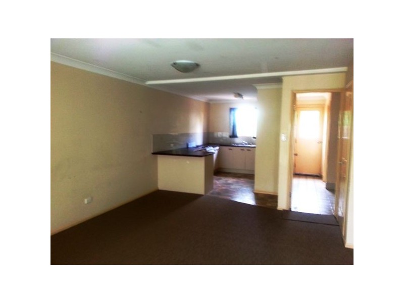 1/16 Hayes Street, Caboolture QLD 4510