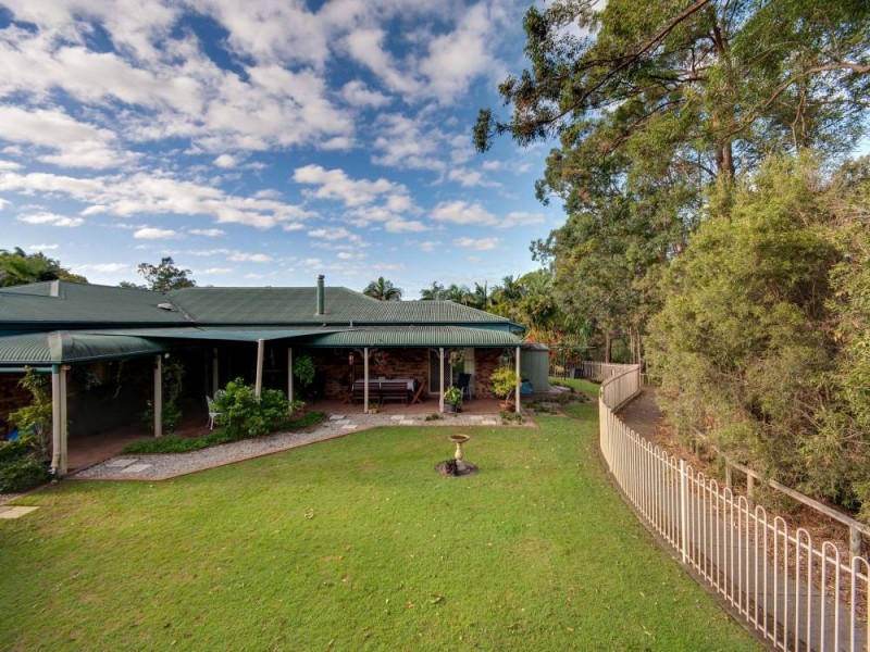 7 Kinross Place, Ferny Grove QLD 4055