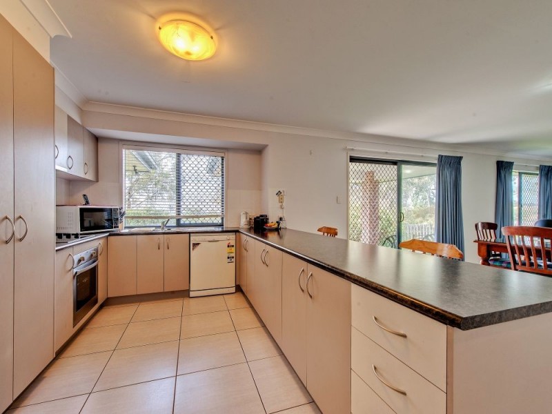 144 Berry Street, Yamanto QLD 4305