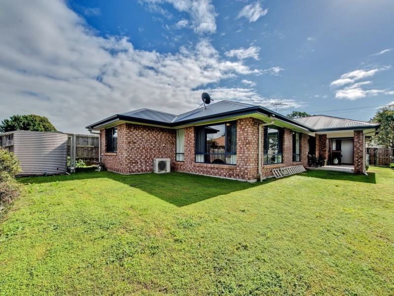 144 Berry Street, Yamanto QLD 4305