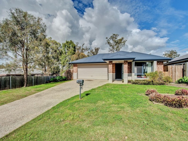 144 Berry Street, Yamanto QLD 4305