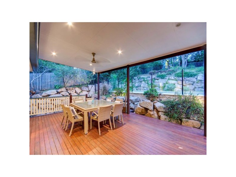 75 Linkwood Drive, Ferny Hills QLD 4055