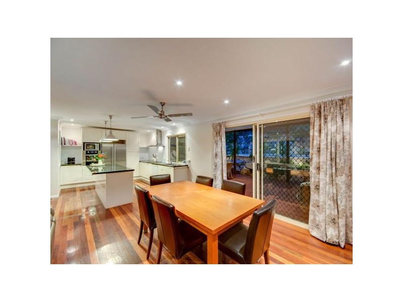 75 Linkwood Drive, Ferny Hills QLD 4055