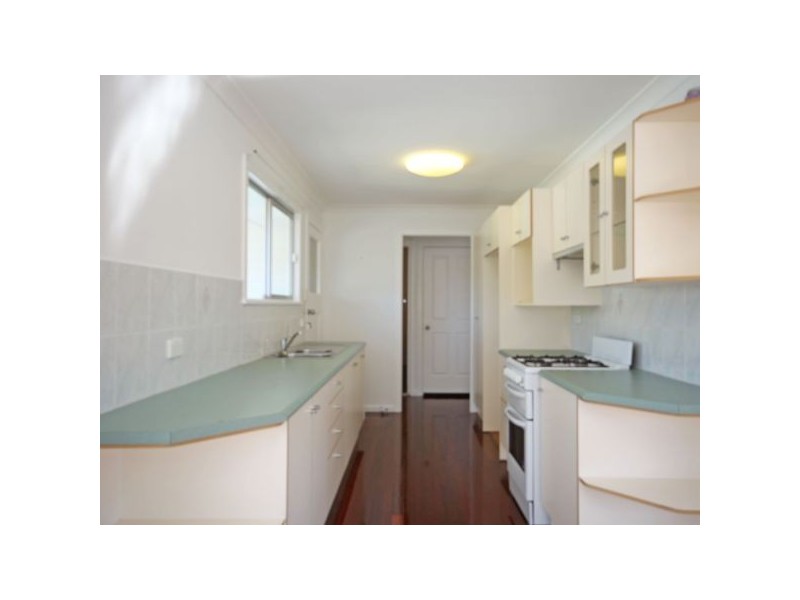 37 Lebanon Street, Brighton QLD 4017