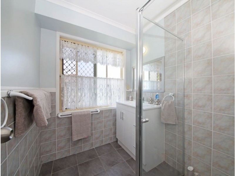 2 St Martin Court, Deception Bay QLD 4508