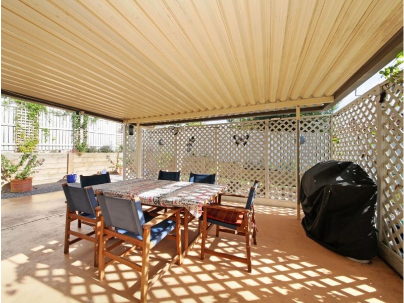 2 St Martin Court, Deception Bay QLD 4508